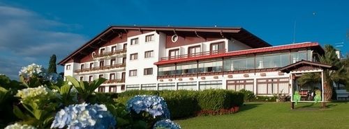 Renar Hotel